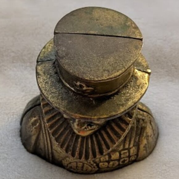 O1 1950's -1960's BEEFEATER Money Box Bust of Yeoman Warder - Picture 2 of 7